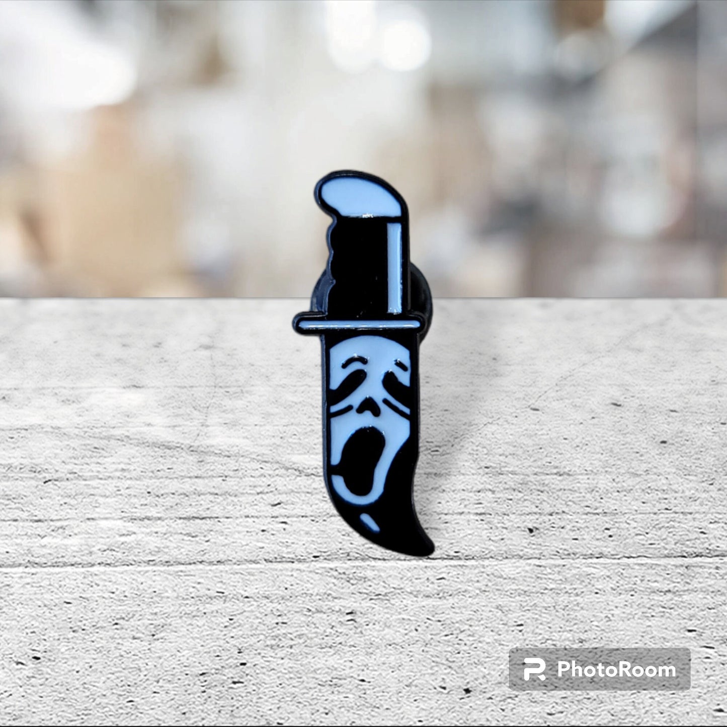 Ghostface Inspired Pin, Scream Inspired Pin, Scary Movie Inspired Pin, Horror Movie Inspired Pin, Horror Film Inspired Pin