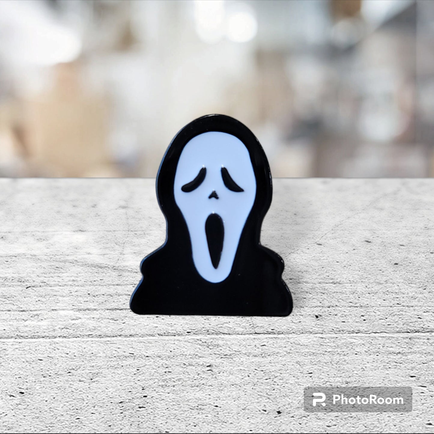 Ghostface Inspired Pin, Scream Inspired Pin, Scary Movie Inspired Pin, Horror Movie Inspired Pin, Horror Film Inspired Pin